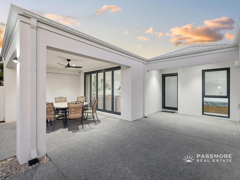 Property for sale in Morley : Passmore Real Estate