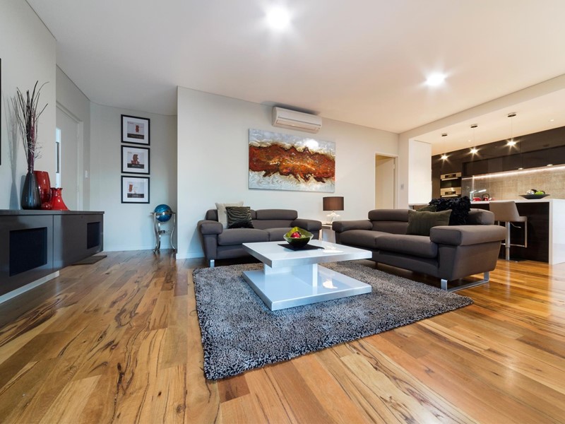 19/15 Swan Street, South Perth