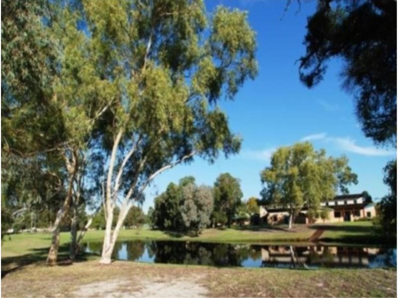 Property for sale in Lynwood
