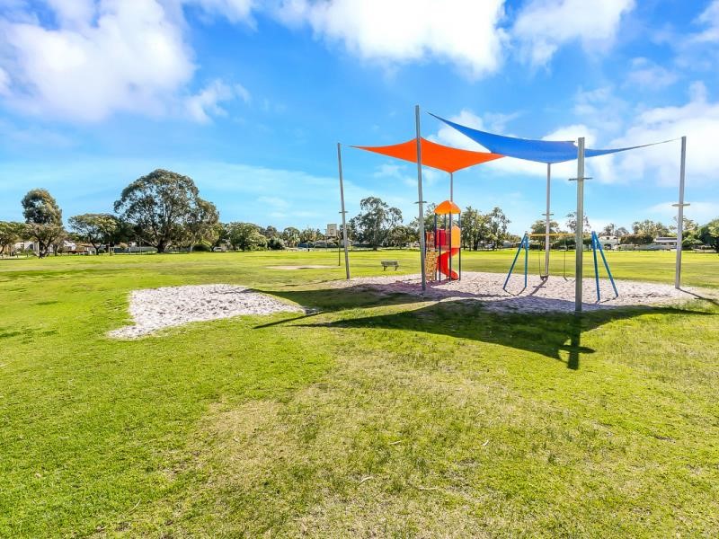 Property for sale in Lynwood