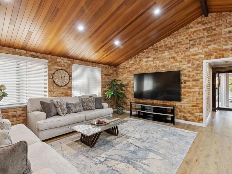 Property for sale in Noranda : Passmore Real Estate