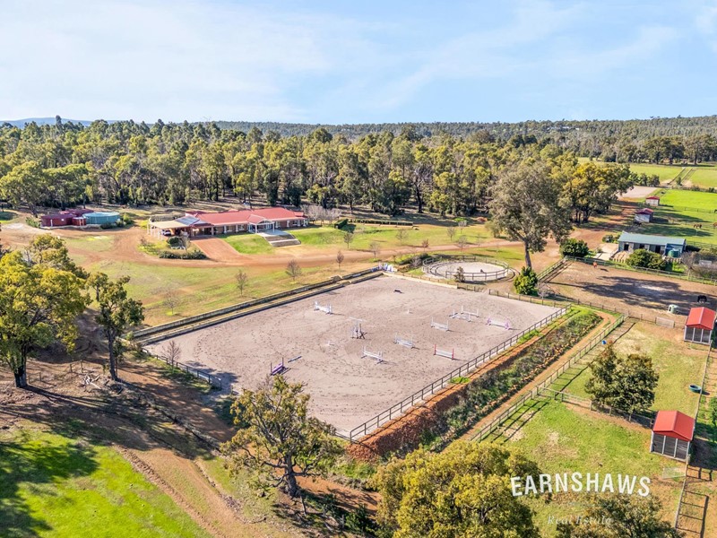 Property for sale in Gidgegannup