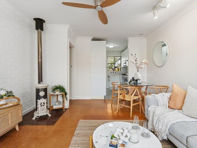 Property for sale in Scarborough : West Coast Real Estate