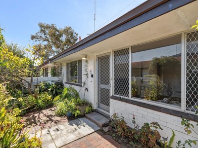 Property for sale in Scarborough : West Coast Real Estate