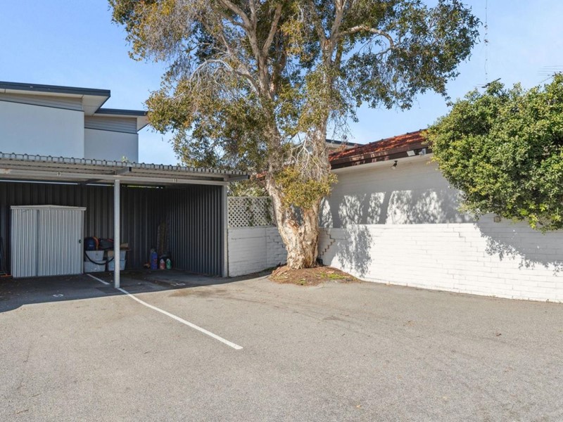 Property for sale in Scarborough : West Coast Real Estate