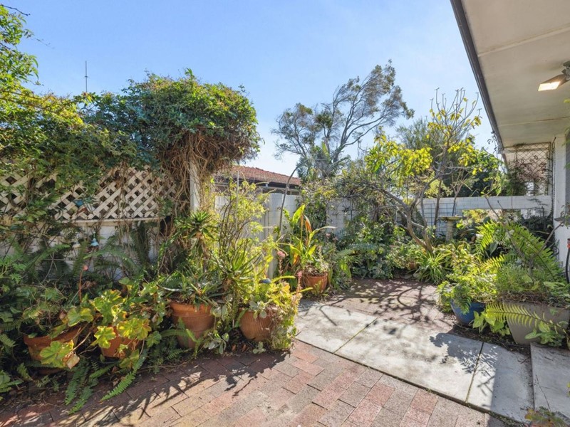 Property for sale in Scarborough : West Coast Real Estate