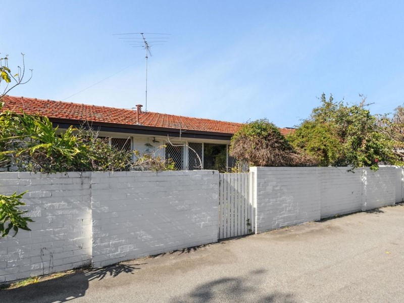 Property for sale in Scarborough : West Coast Real Estate