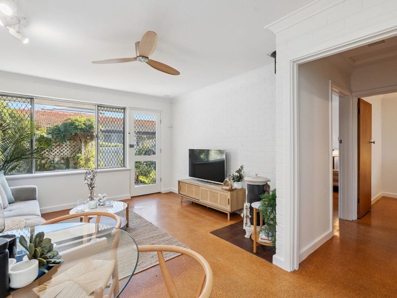 Property for sale in Scarborough : West Coast Real Estate
