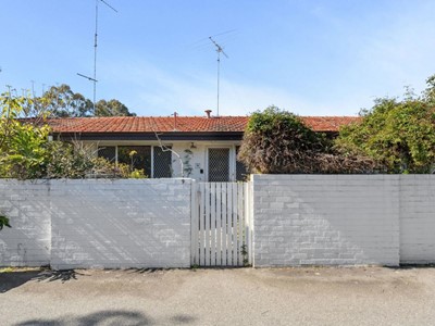 Property for sale in Scarborough : West Coast Real Estate