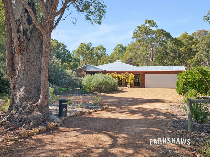 Property for sale in Parkerville