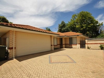 Property for rent in Beaconsfield