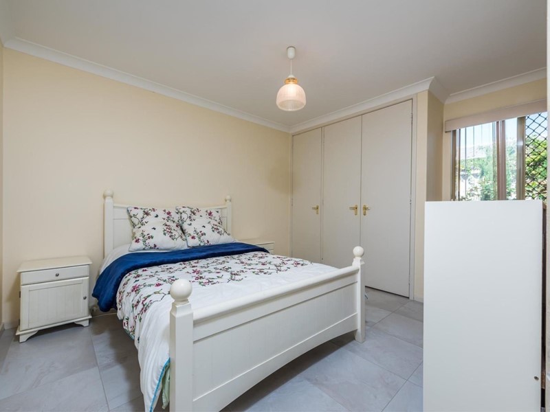 Property for sale in Scarborough : West Coast Real Estate