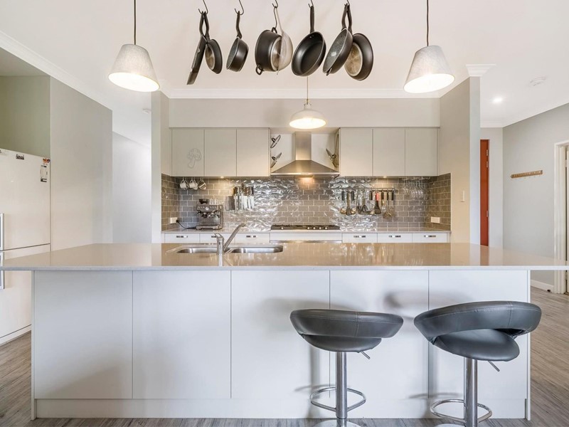 Property for sale in South Guildford : Dempsey Real Estate