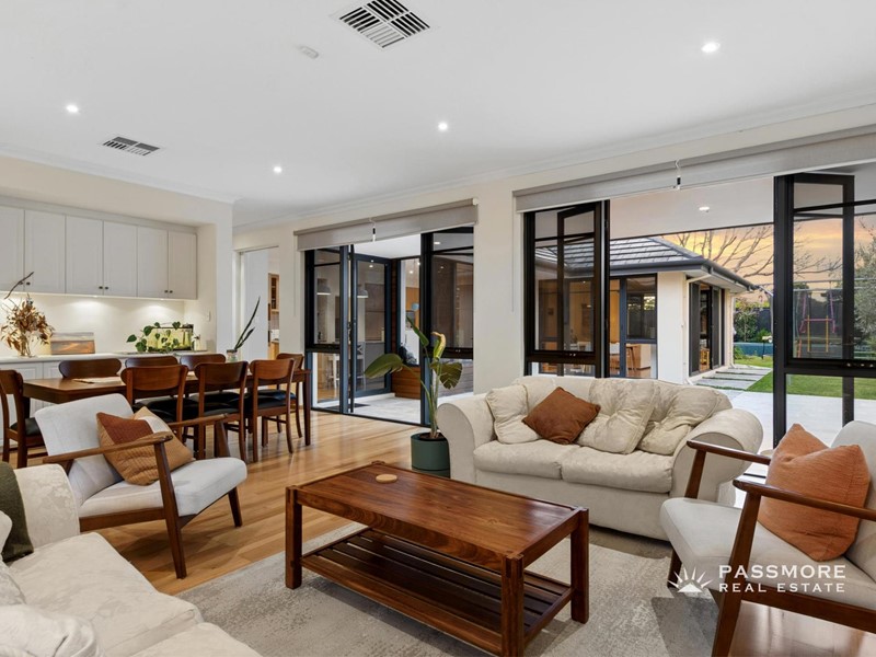 Property for sale in Yokine : Passmore Real Estate