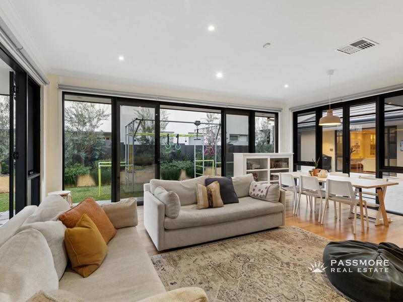 Property for sale in Yokine : Passmore Real Estate