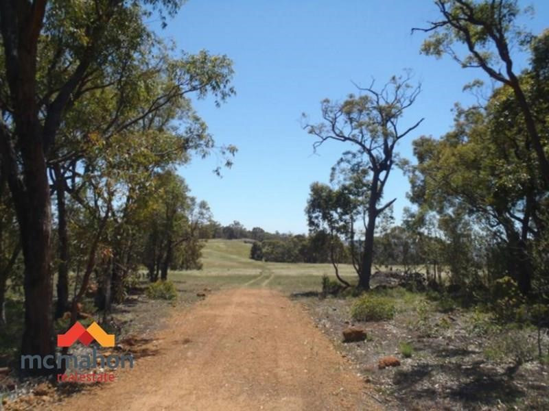 Property for sale in Lower Chittering : McMahon Real Estate