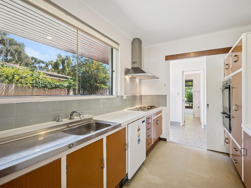 Property for rent in Ardross : Jacky Ladbrook Real Estate