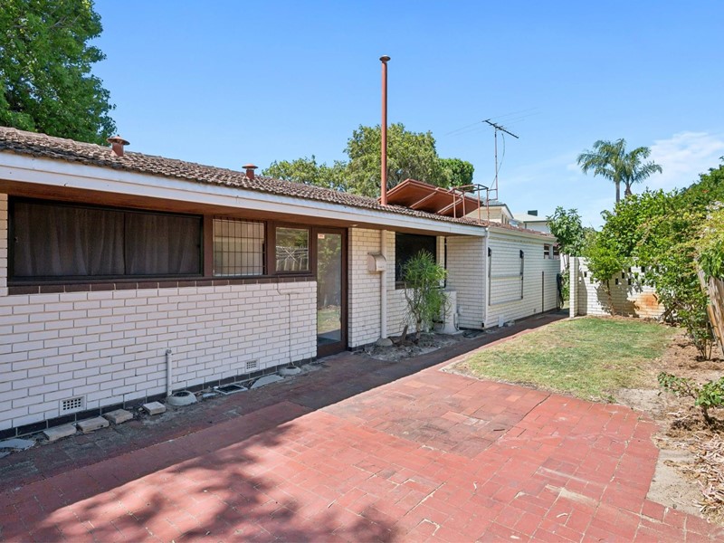 Property for rent in Ardross : Jacky Ladbrook Real Estate