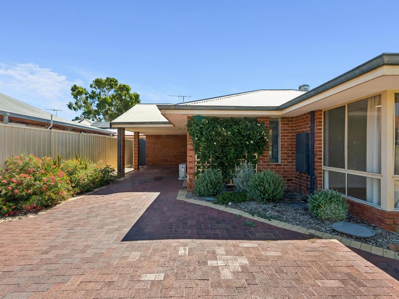 Property for sale in Midland : Passmore Real Estate