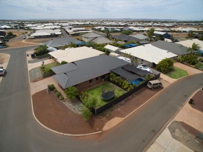 Property for sale in Baynton