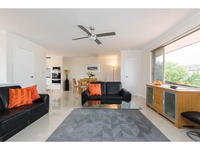 Property for sale in 
                                Doubleview : West Coast Real Estate