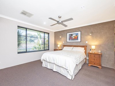 Property for sale in Carramar : Abel Property