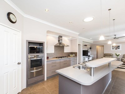 Property for sale in Carramar : Abel Property