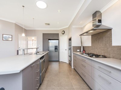 Property for sale in Carramar : Abel Property