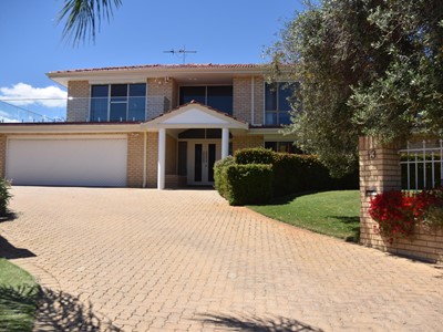 Property for sale in Winthrop : Jacky Ladbrook Real Estate