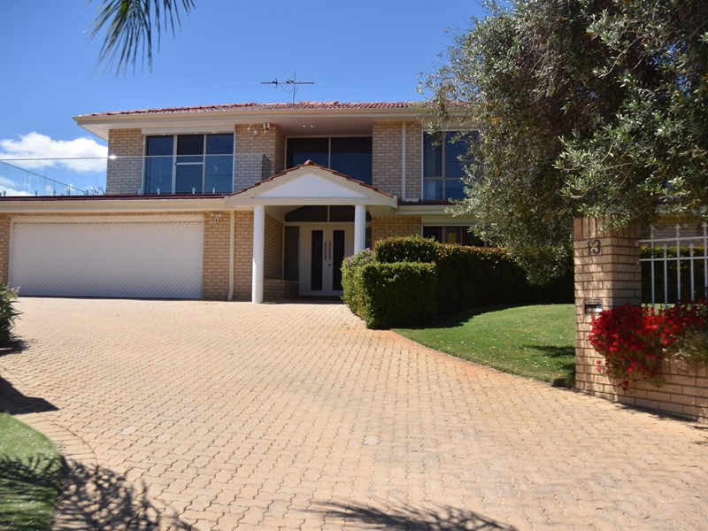 Property for sale in Winthrop : Jacky Ladbrook Real Estate