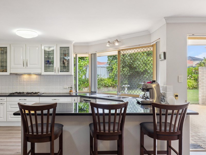 Property for sale in Winthrop : Jacky Ladbrook Real Estate