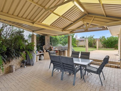 Property for sale in Winthrop : Jacky Ladbrook Real Estate