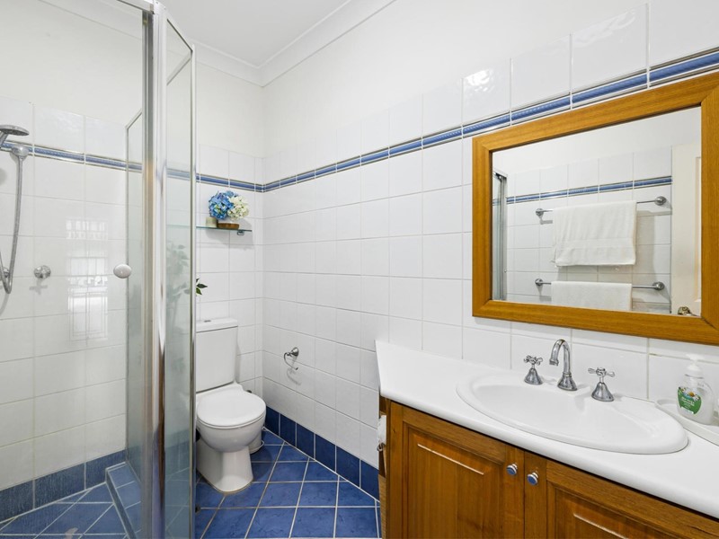 Property for sale in Belmont : Passmore Real Estate