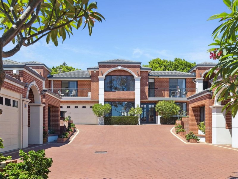 Property for sale in Scarborough : West Coast Real Estate