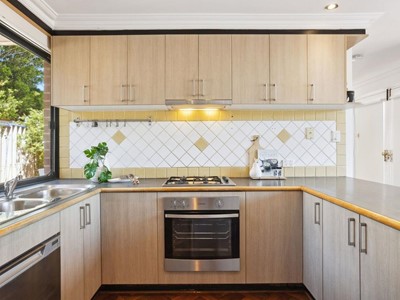 Property for sale in Scarborough : West Coast Real Estate