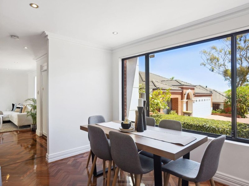 Property for sale in Scarborough : West Coast Real Estate