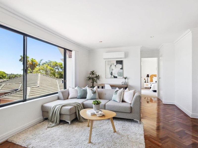 Property for sale in Scarborough : West Coast Real Estate