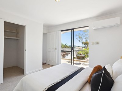 Property for sale in Scarborough : West Coast Real Estate