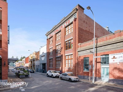 Property for sale in Fremantle : Mark Brophy Estate Agent