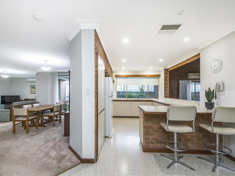 Property for sale in Marangaroo : Passmore Real Estate