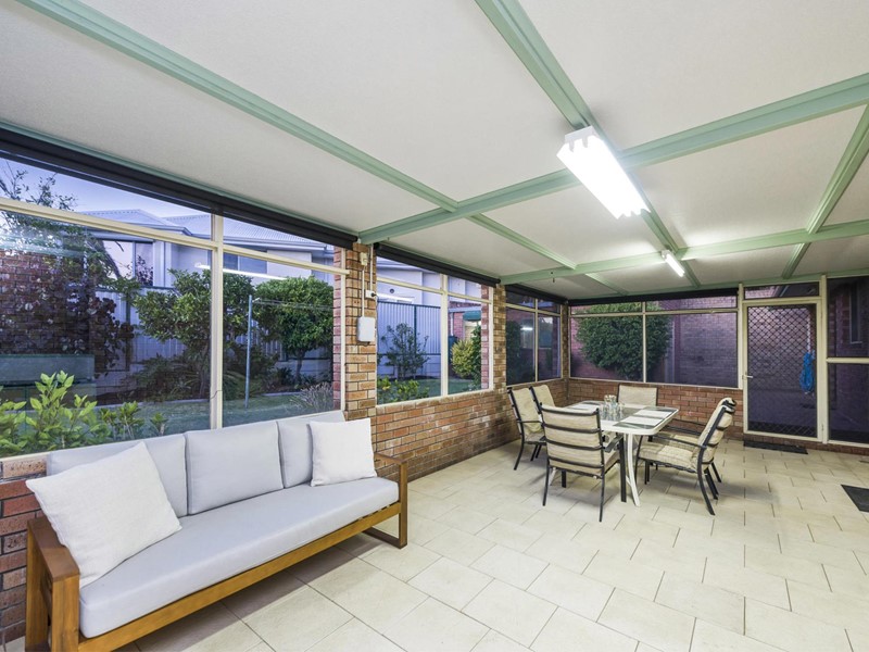 Property for sale in Marangaroo : Passmore Real Estate