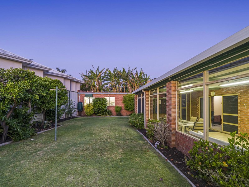 Property for sale in Marangaroo : Passmore Real Estate