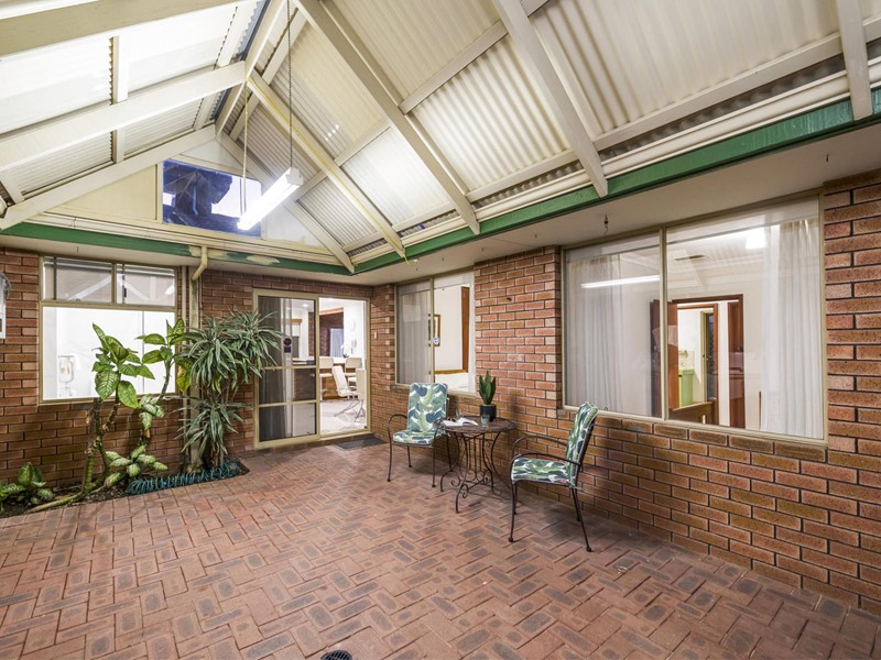 Property for sale in Marangaroo : Passmore Real Estate