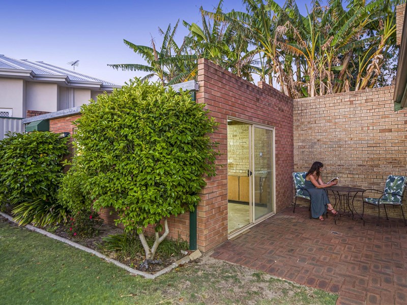 Property for sale in Marangaroo : Passmore Real Estate