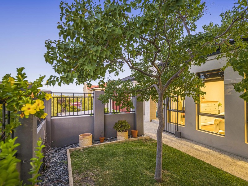 Property for sale in Dianella : Passmore Real Estate
