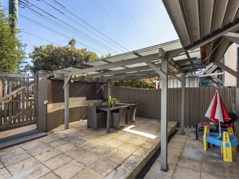 Property for sale in Morley : Passmore Real Estate