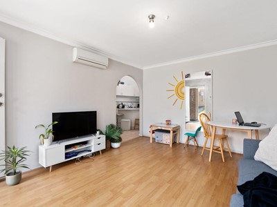 Property for sale in Scarborough : West Coast Real Estate