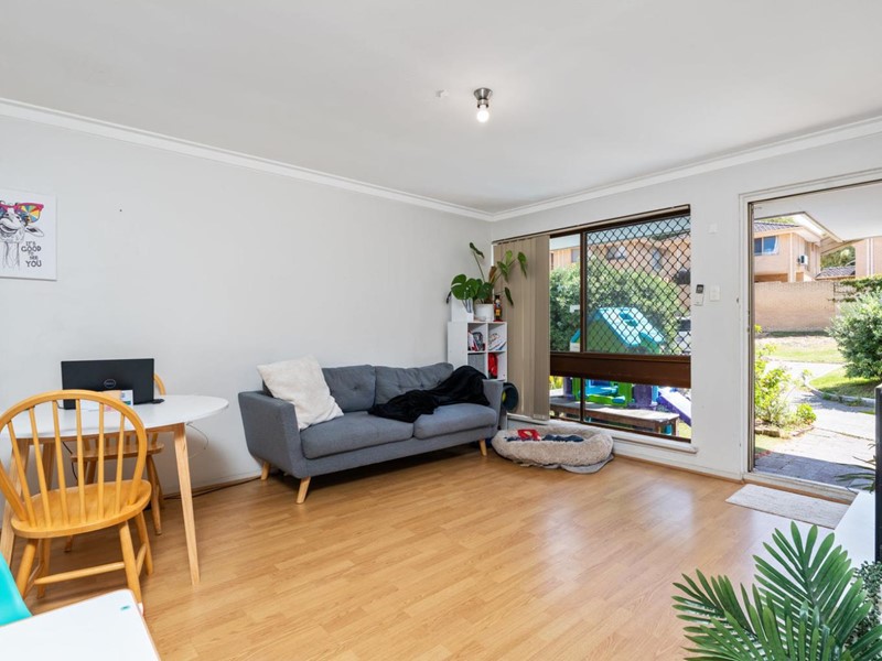 Property for sale in Scarborough : West Coast Real Estate