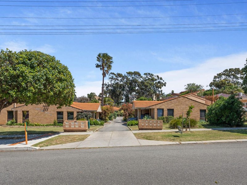 Property for sale in Scarborough : West Coast Real Estate