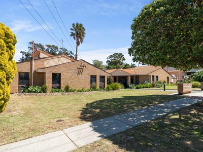 Property for sale in Scarborough : West Coast Real Estate